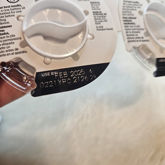 RAYOVAC 16-Pack Size 10 Hearing Aid Batteries - Expiration Date: February 2025 - Picture 3 of 3